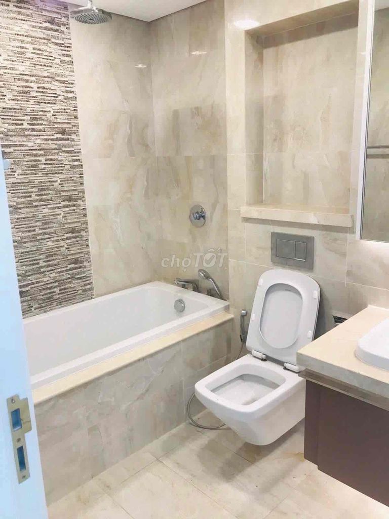 𝐁𝐀́𝐍 𝐍𝐇𝐀𝐍𝐇 𝐕𝐈𝐍𝐇𝐎𝐌𝐄𝐒 𝐆𝐎𝐋𝐃𝐄𝐍 𝐑𝐈𝐕𝐄𝐑  TOÀ A1 - 2PN - Giá 15tỷ5. Mua bán căn hộ/chung cư tại Quận 1 Tp Hồ Chí Minh được đăng bởi Minh Minh hình 2