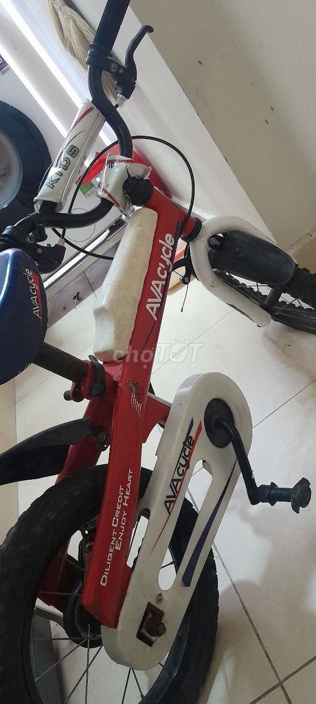 Xe thể thao avakis 4-6 tuổi. Mua bán Xe đạp tại Huyện Bình Chánh Tp Hồ Chí Minh được đăng bởi gia bao hình 4