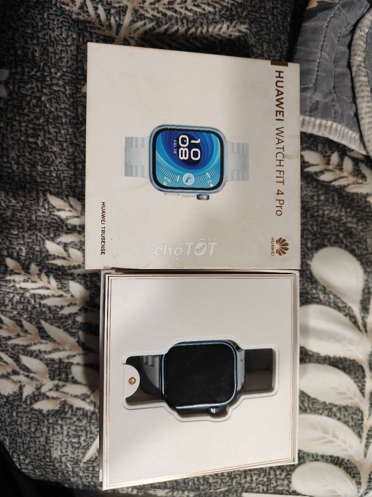 Huawei Watch Fit 4 Pro fullbox chính hãng còn bh. Mua bán Thiết bị đeo thông minh tại Quận 5 Tp Hồ Chí Minh được đăng bởi Strawberry Táo hình 1