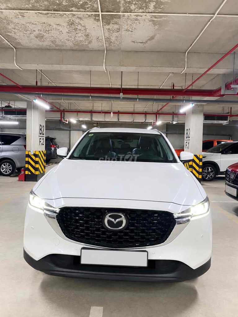 Mazda CX-5 Luxury Белый