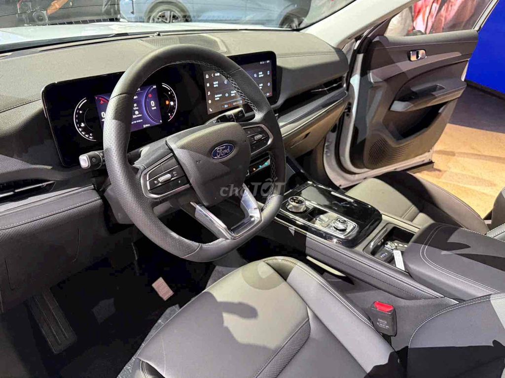 Ford Territory 2025 Trend 1.5 AT mới 100%. Mua bán Ô tô tại Quận 7 Tp Hồ Chí Minh được đăng bởi FORD chính hãng HCM  hình 6