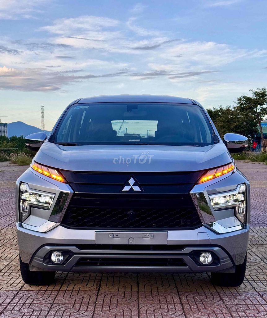 Mitsubishi Xpander 2024 Premium 1.5 AT - 7000 km. Mua bán Ô tô tại Quận Cẩm Lệ Đà Nẵng được đăng bởi nguyễn văn khoa hình 2