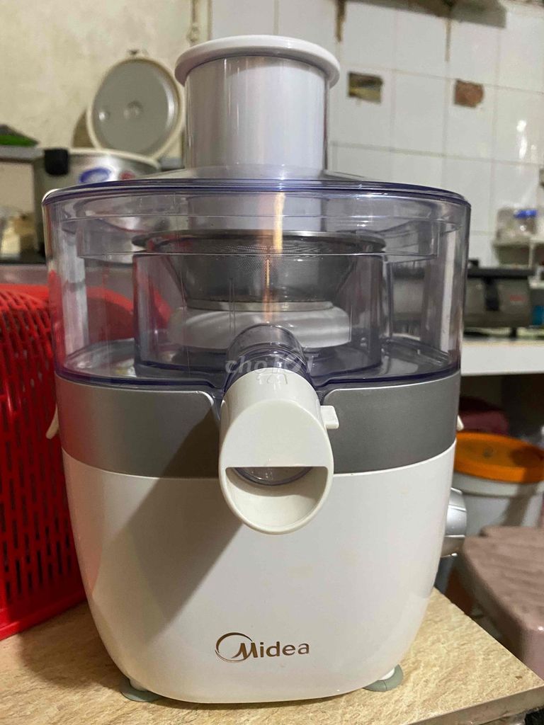 Máy ép trái cây Midea Trắng xám. Mua bán Bếp, lò, đồ điện nhà bếp tại Thành phố Huế Thừa Thiên Huế được đăng bởi tuyen hình 1