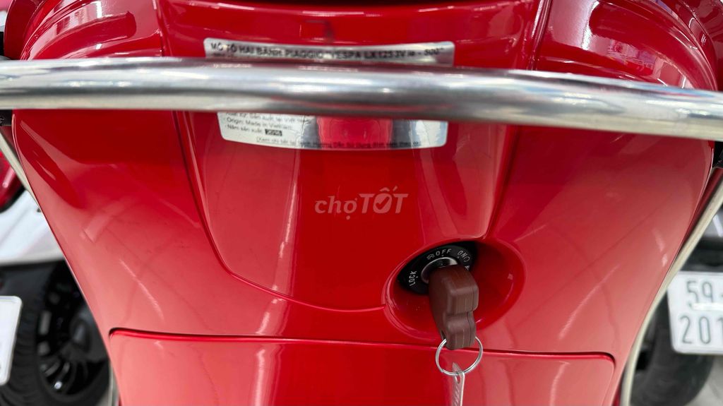 Vespa Lx125 Hàng siêu cọp một chủ Tháng 3/2017. Mua bán Xe máy tại Quận Phú Nhuận Tp Hồ Chí Minh được đăng bởi VESPA  PIAGGIO BẢO HƯNG Vespa cũ trả góp  hình 4