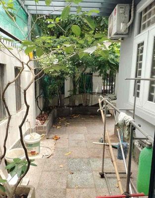 Аренда · 4 комн. · 120 м² · Quận 7, ул. Đường Trần Xuân Soạn