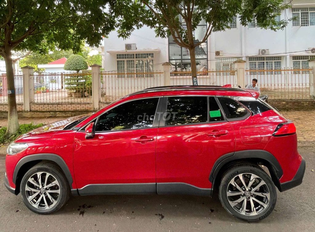 Toyota Cross 2022 1.8V Đỏ odo 3 vạn 1 chủ. Mua bán Ô tô tại Quận 12 Tp Hồ Chí Minh được đăng bởi Mr Nhật hình 2