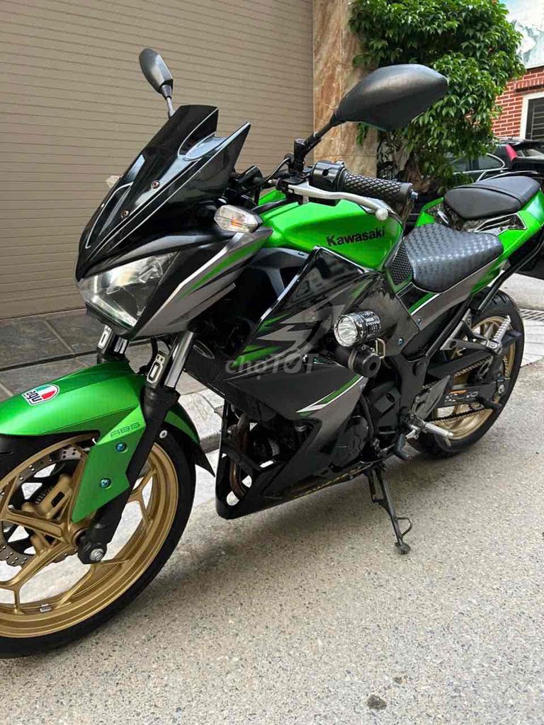 Kawasaki Z 300 abs  2018  biển 29- xe đẹp chạy ít. Mua bán Xe máy tại Quận Cầu Giấy Hà Nội được đăng bởi Tong motor xe may hình 1