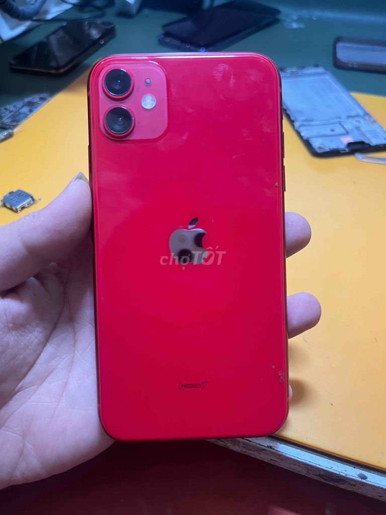 iPhone 11 64GB Đỏ. Mua bán Điện thoại tại Thị xã Bến Cát Bình Dương được đăng bởi Bo hình 1