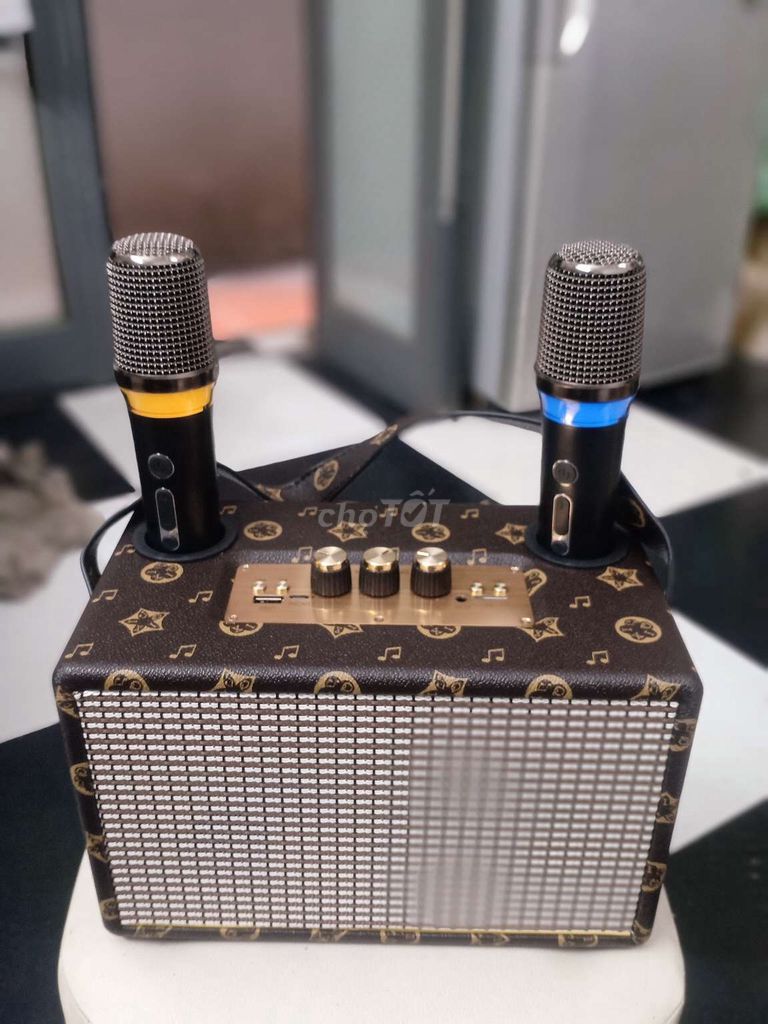 Loa karaoke Bluetooth . Mua bán Tivi, Âm thanh tại Quận Tây Hồ Hà Nội được đăng bởi phạm tiên hình 1