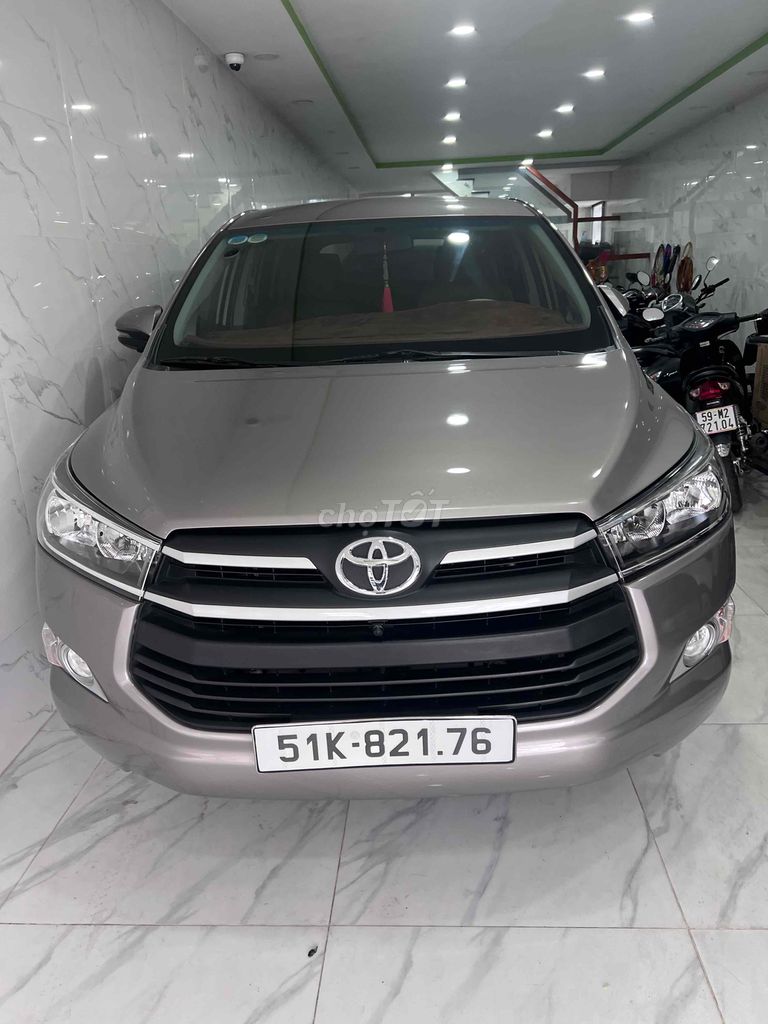 Toyota Innova 2018 2.0E - 82000 km