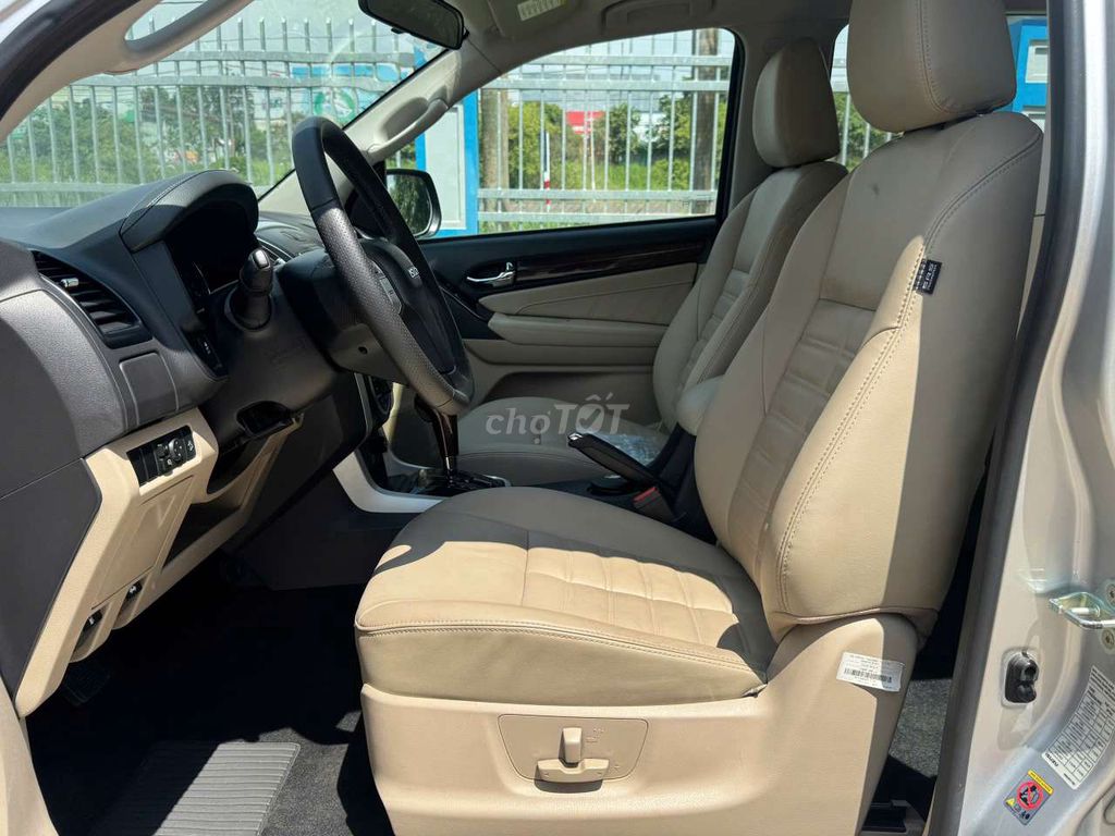 2019 1.9 4X2 AT Limited - 145000 km. Mua bán Ô tô tại Quận 12 Tp Hồ Chí Minh được đăng bởi Trương Thành Phú hình 13