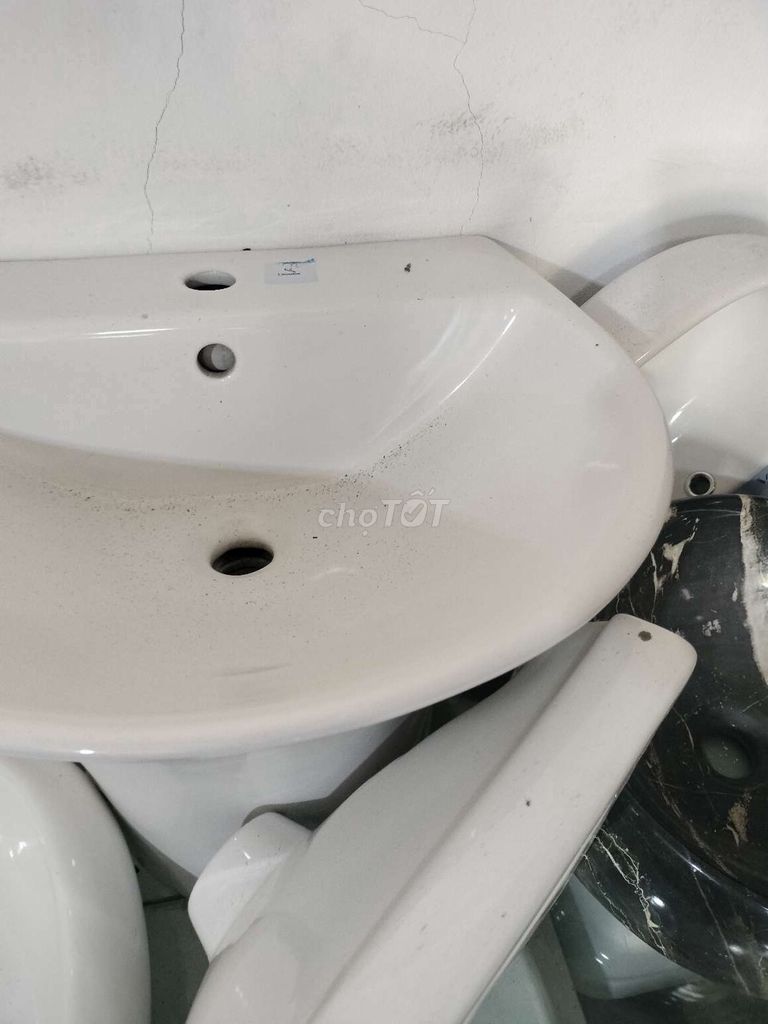 Chậu rửa mặt Sứ Trắng. Mua bán Thiết bị vệ sinh, nhà tắm tại Quận Thanh Xuân Hà Nội được đăng bởi viethung hình 1