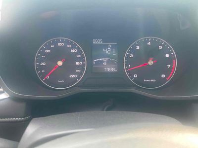 MG ZS 2024 Số sàn Đen 77838 km
