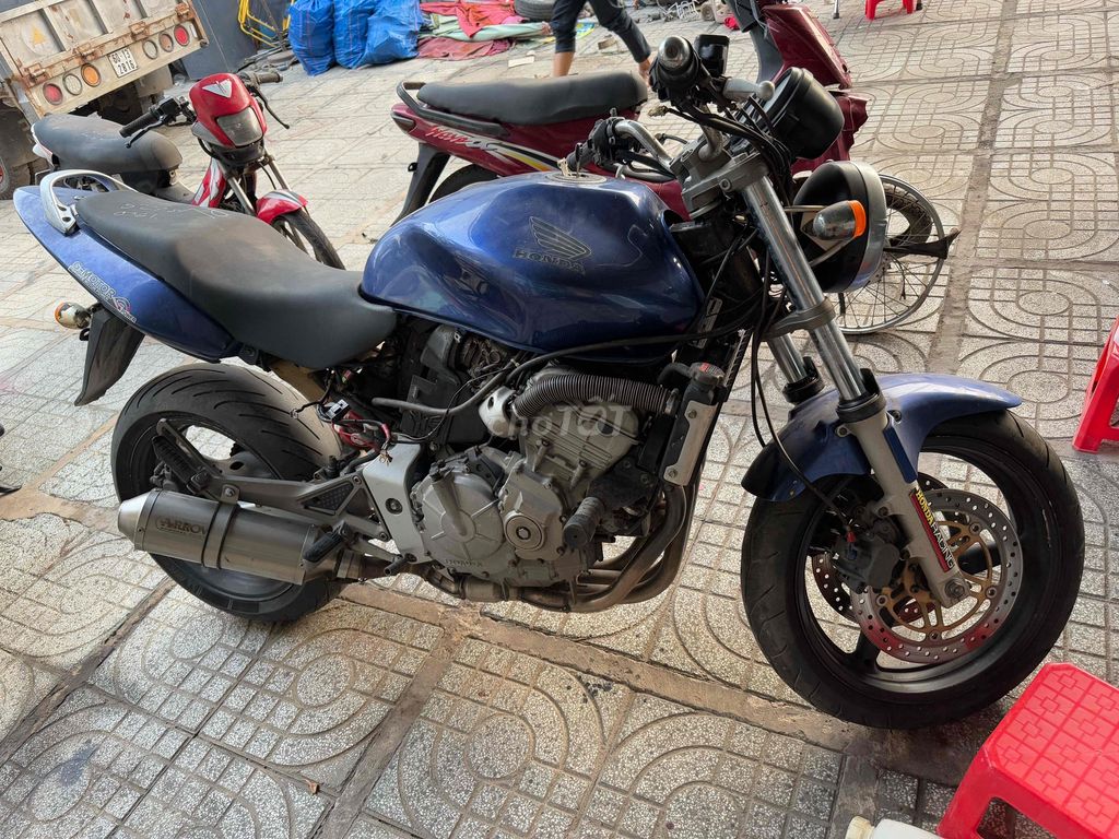 cb 600 hotmet