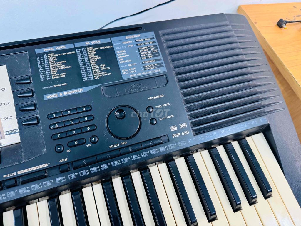 ortgan yamaha PSR530 zin màn hình to âm hay