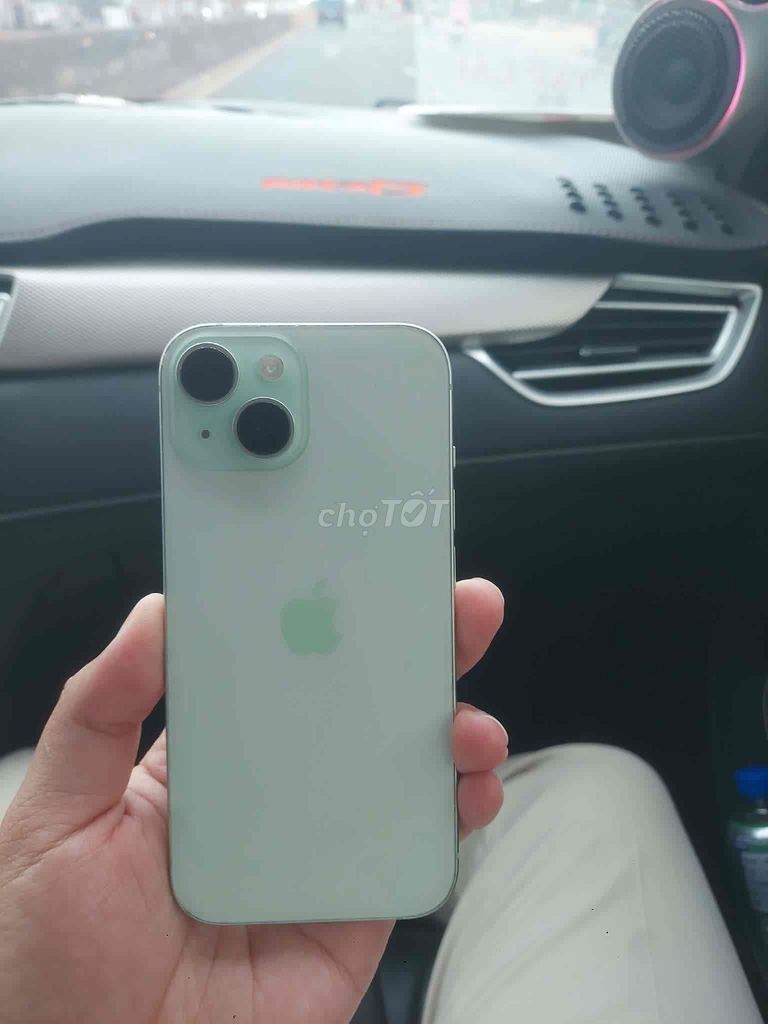 iPhone 15 128GB Xanh Lá Đã Sử Dụng. Mua bán Điện thoại tại Thị Xã Buôn Hồ Đắk Lắk được đăng bởi Guntone hình 1