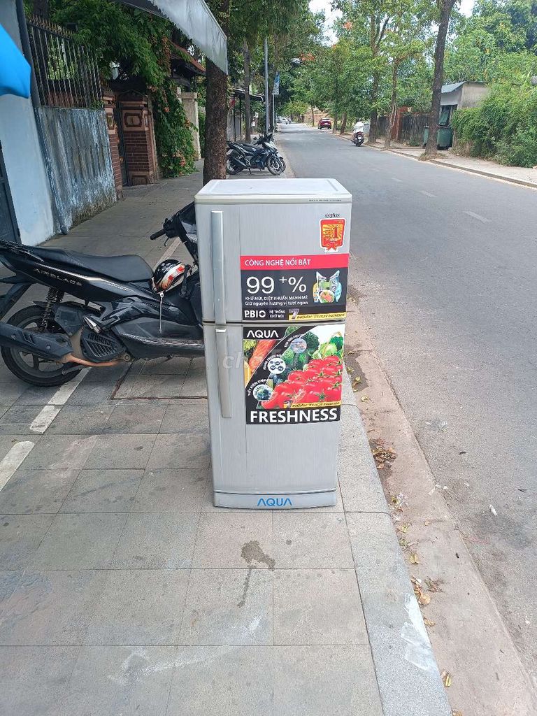 Tủ lạnh Sanyo 180 lít. Mua bán Tủ lạnh tại Thành phố Huế Thừa Thiên Huế được đăng bởi Hải hình 1