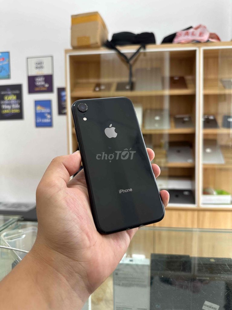 iPhone XR lock 64G zin all Full CN. Mua bán Điện thoại tại Quận Đống Đa Hà Nội được đăng bởi  HT Mobie Trả góp nợ xáu bao duyệt hình 1