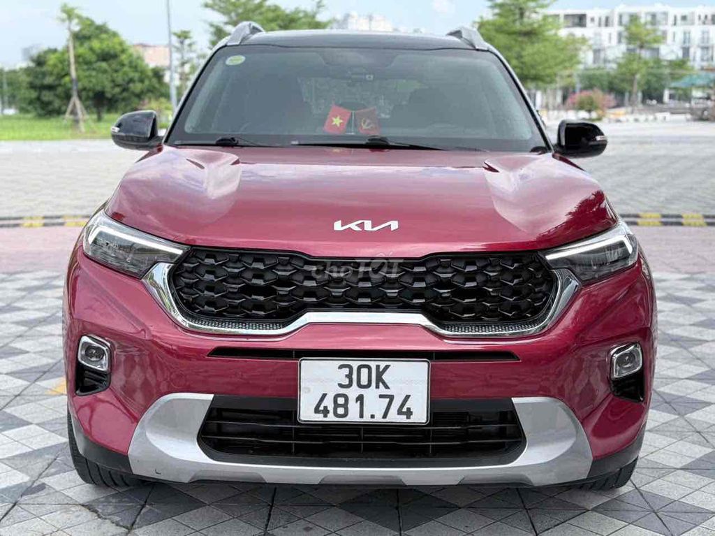 Kia Sonet 2023 Premium 1.5 AT - 19000 км