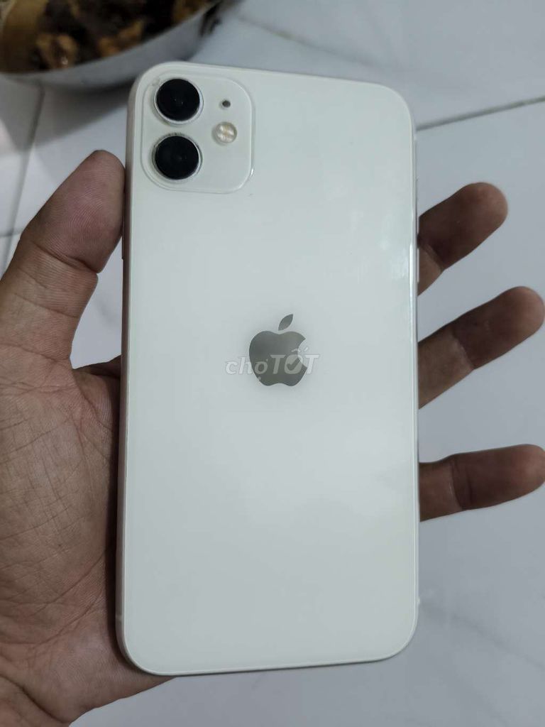 Apple iPhone 11 64GB Trắng. Mua bán Điện thoại tại Huyện Châu Phú An Giang được đăng bởi Nhật Hiền hình 1
