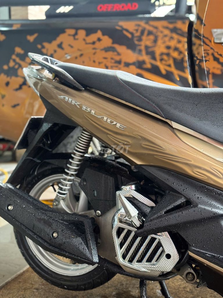 🔥AIR BLADE 125 MẮT CÚ –NGUYÊN ZIN– SƠN ZIN TEM ZIN. Mua bán Xe máy tại Huyện Trảng Bom Đồng Nai được đăng bởi phương hình 12