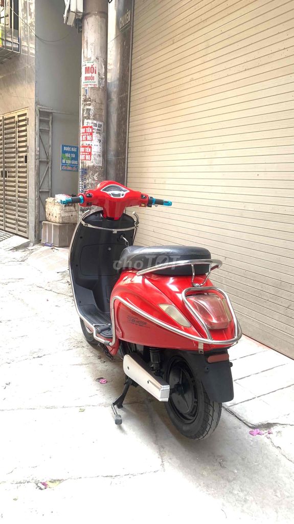 bán xe máy điện vespa