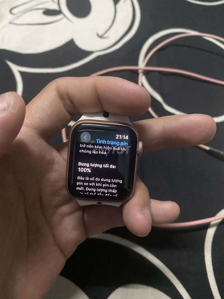 Apple Watch Series 5 40mm Hồng. Mua bán Thiết bị đeo thông minh tại Huyện Bình Chánh Tp Hồ Chí Minh được đăng bởi Phạm Việt Võ hình 1