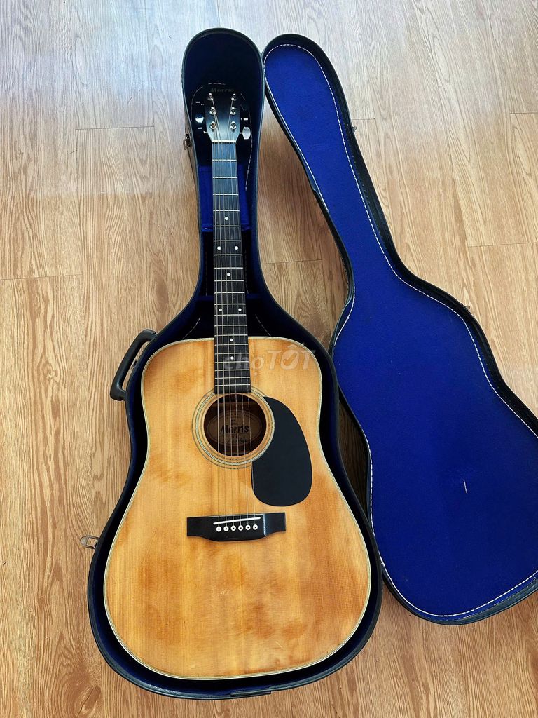 Đàn guitar acoustic Morris W20 Kèm Case. Mua bán Nhạc cụ tại Quận Thanh Khê Đà Nẵng được đăng bởi Nhi Guitar hình 1