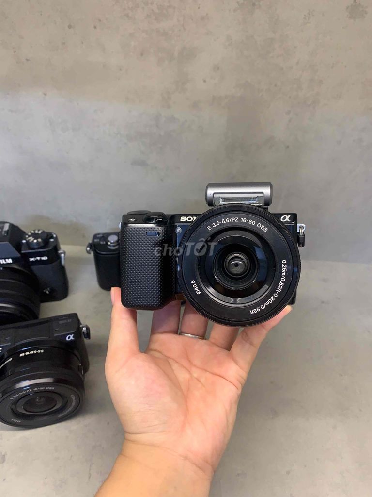 Máy ảnh Sony NEX-5R Đen kèm kit +flash. Mua bán Máy ảnh, Máy quay tại Huyện Thanh Trì Hà Nội được đăng bởi Đoàn Nhi hình 1