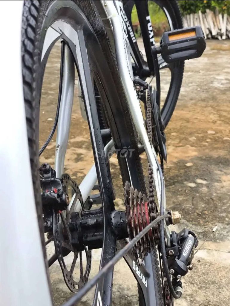 Cần bán xe đạp giá siu rẻ. Mua bán Xe đạp tại Huyện Vĩnh Thuận Kiên Giang được đăng bởi Lê Khả hình 3