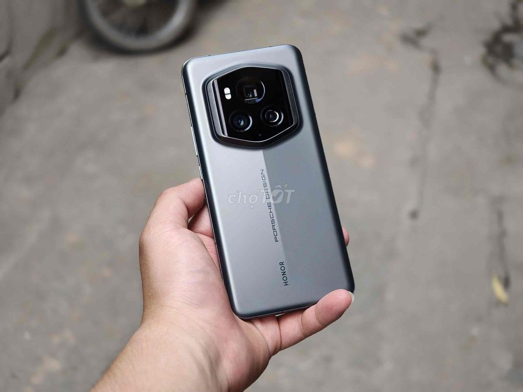 Honor Magic 6 RSR Porsche 24/1TB Xám 99%. Mua bán Điện thoại tại Quận Hoàng Mai Hà Nội được đăng bởi Nhím Store 113 Nguyễn An Ninh hình 1