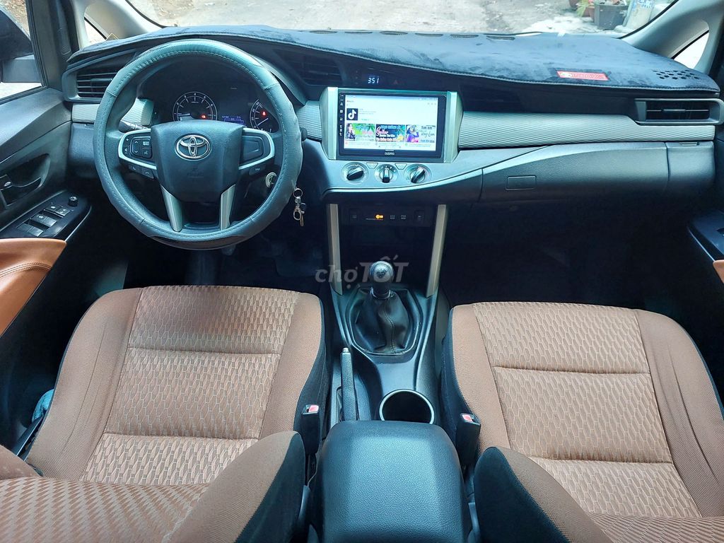 Toyota Innova 2018 2.0E - 81200 km