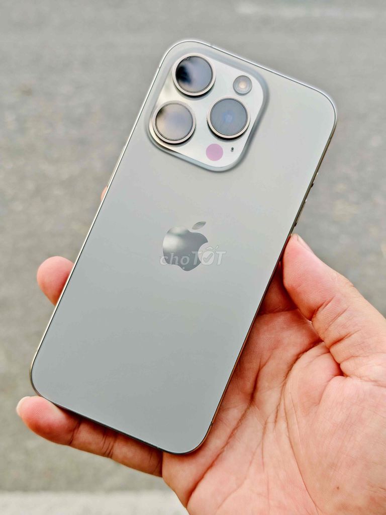 Apple iPhone 15 Pro Lock. Mua bán Điện thoại tại Thị xã Hương Thủy Thừa Thiên Huế được đăng bởi BT Store hình 1
