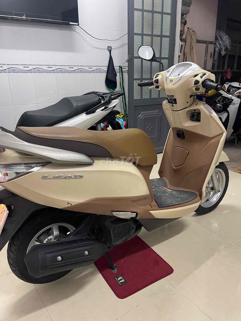 Honda Led 125 máy zin im xe đẹp ko lõi giá tốt. Mua bán Xe máy tại Thành phố Long Xuyên An Giang được đăng bởi Cầm Đồ Kiếng Văn hình 4