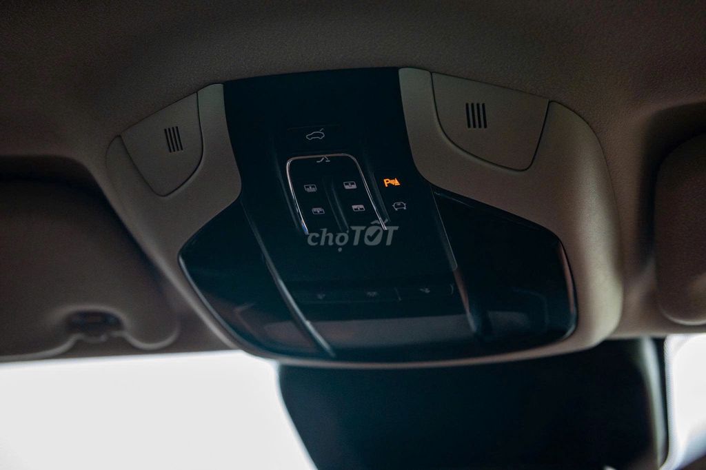 Maserati Levante 2020  - 45000 km. Mua bán Ô tô tại Quận 1 Tp Hồ Chí Minh được đăng bởi FatCar Auto hình 19