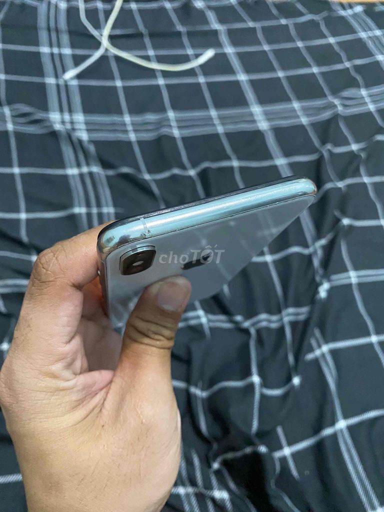 iPhone XS Max 64GB Đã sử dụng. Mua bán Điện thoại tại Thành phố Trà Vinh Trà Vinh được đăng bởi Tuấn hình 1