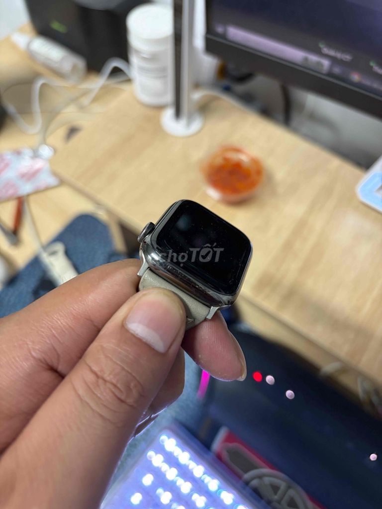 Apple Watch Series 9 Thép Đen 41mm. Mua bán Thiết bị đeo thông minh tại Thành phố Biên Hòa Đồng Nai được đăng bởi Đoàn Mạnh Tuấn hình 1