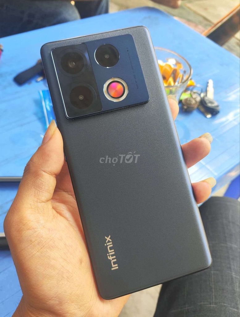 Infinix Note 40 Pro 256GB bán GL. Mua bán Điện thoại tại Quận Hà Đông Hà Nội được đăng bởi hoanganhanh hình 1