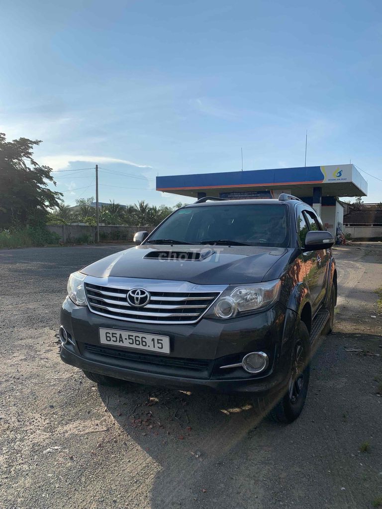 Toyota Fortuner 2015 2.5G 4x2 - 110000 km. Mua bán Ô tô tại Quận Bình Thuỷ Cần Thơ được đăng bởi Hiếu Nghĩa Cần Thơ hình 2