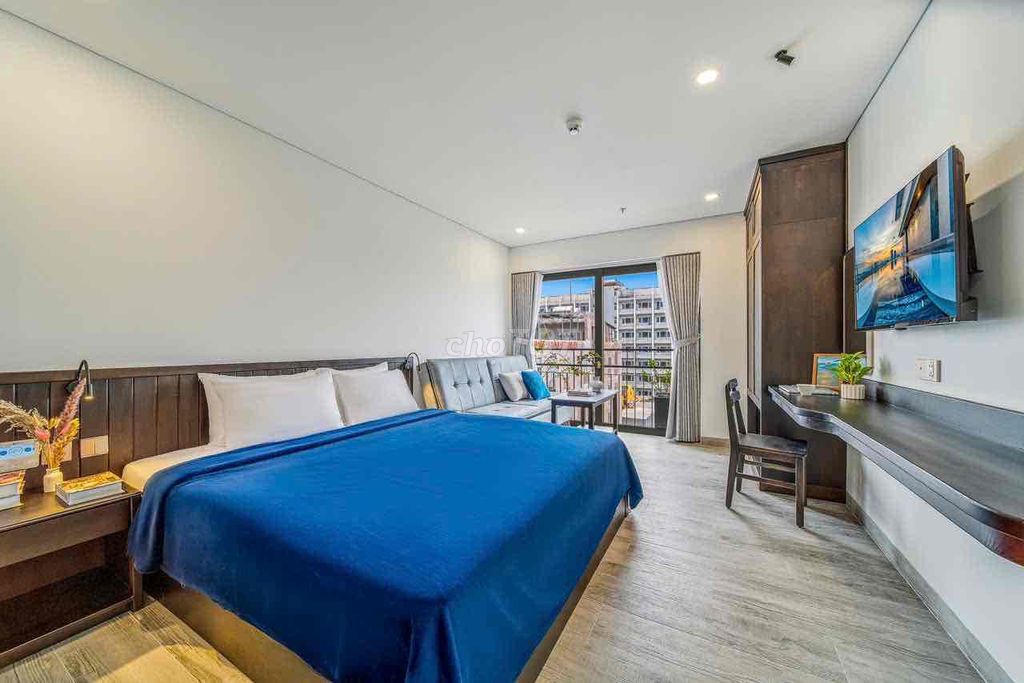 Студия с ванной и инфинити-бассейном на ул. Ле Ван Куи