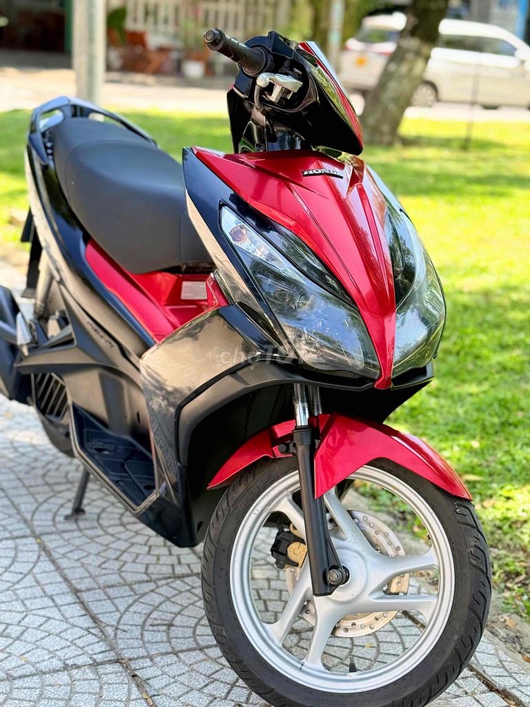 Honda Air Blade 2014 Красно-черный Вьетнам