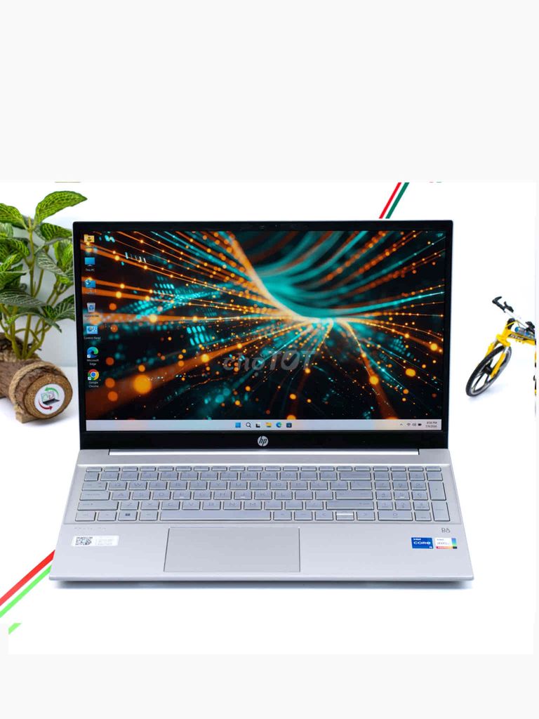 HP 15eG i5-1240P 15.6 inch 8GB/512GB Bạc. Mua bán Laptop tại Thành phố Huế Thừa Thiên Huế được đăng bởi VZ COMPUTER hình 1