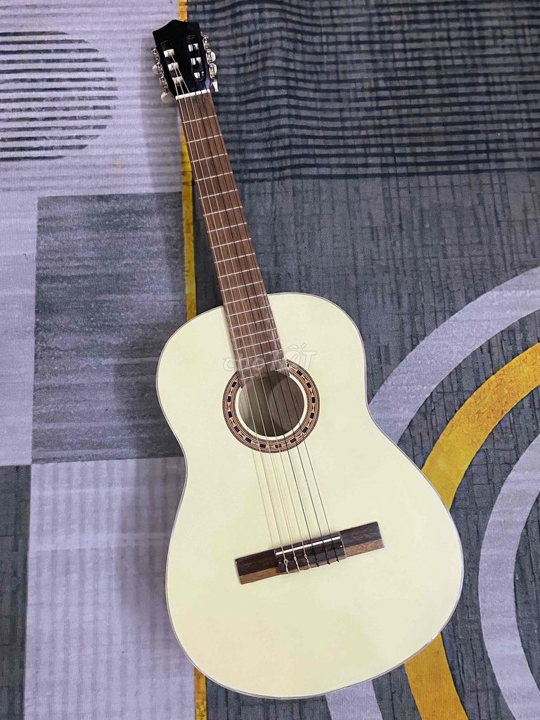 Đàn Guitar classic