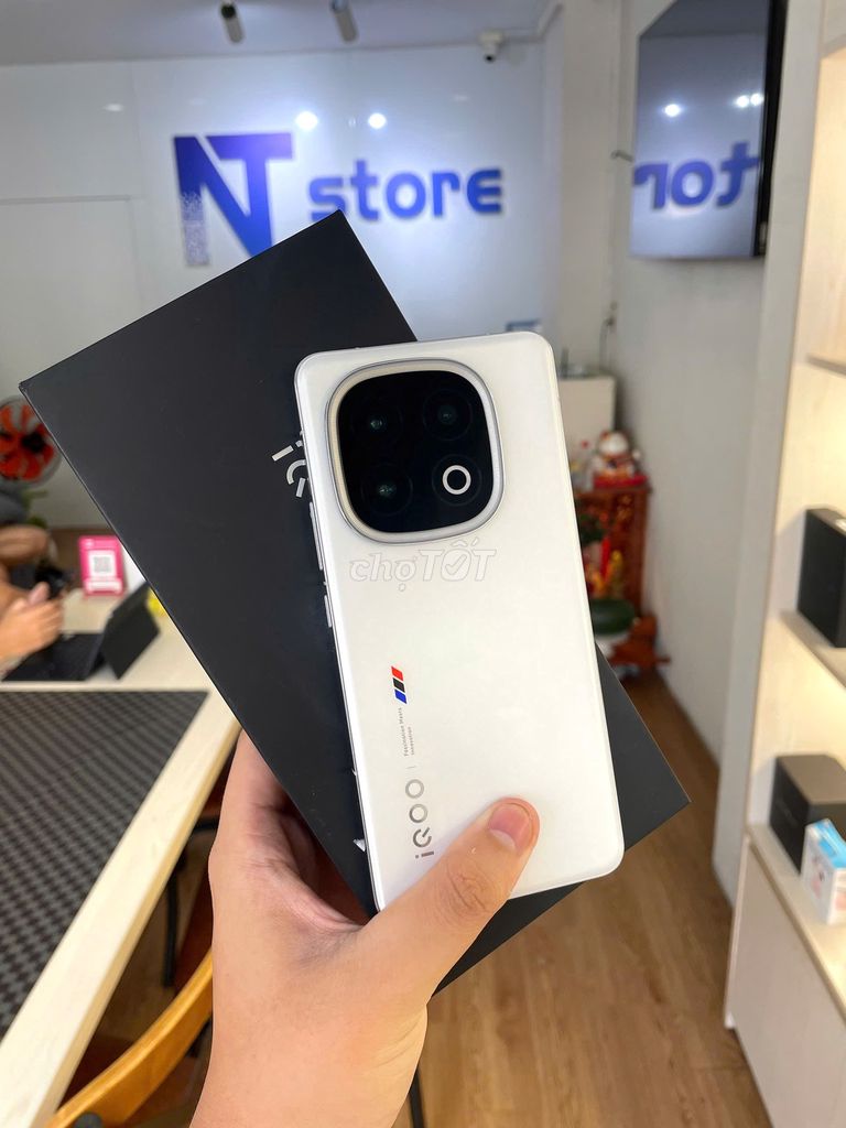  Vivo iQoo 13 5G (12|256GB) Likenew Fullbox. Mua bán Điện thoại tại Quận Gò Vấp Tp Hồ Chí Minh được đăng bởi NT Store hình 1