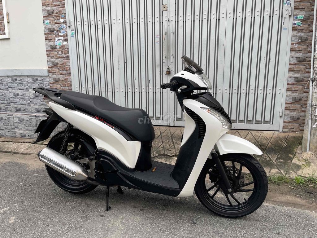 SH 150i 2014 полный рестайлинг под Италию, номера ТПХЧМ, 1 собственник, родной мотор