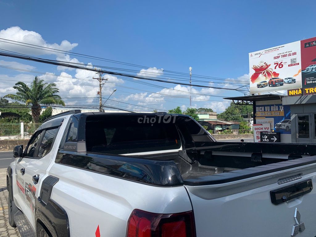 Mitsubishi Triton 2024 Trắng 30.000km. Mua bán Ô tô tại Quận Tân Phú Tp Hồ Chí Minh được đăng bởi Hoanganh Nguyendinh hình 7