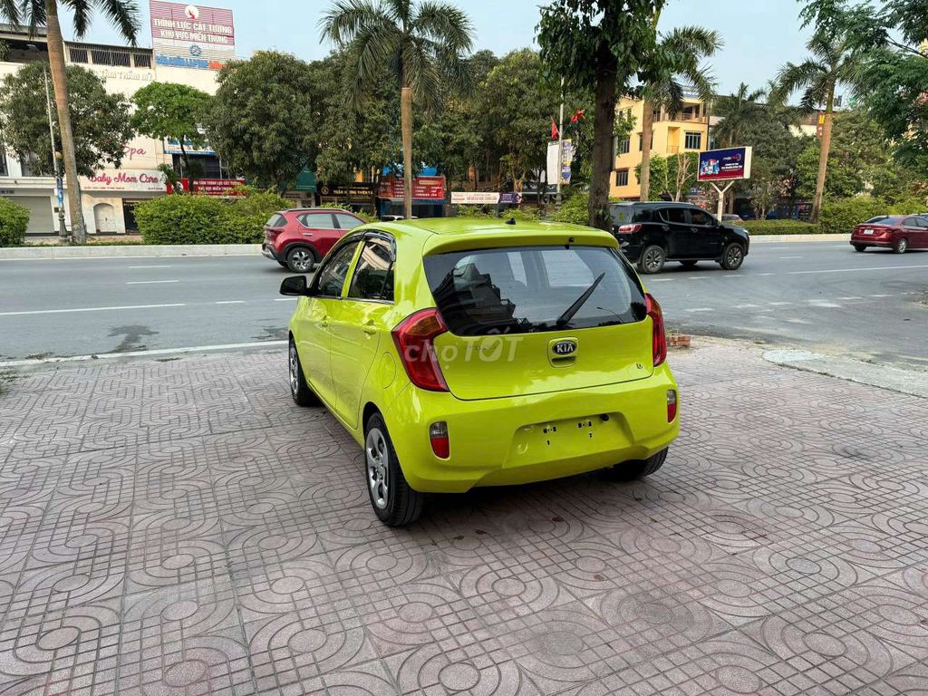 Kia Morning 2015 bản 1.25, chủ rất chăm xe. Mua bán Ô tô tại Thành phố Vinh Nghệ An được đăng bởi Nam Vinh hình 6