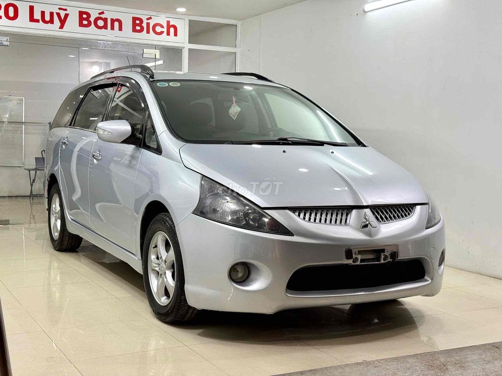 Mitsubishi Grandis 2005 2.4 AT - 120000 km. Mua bán Ô tô tại Quận Tân Phú Tp Hồ Chí Minh được đăng bởi Thế Anh hình 2