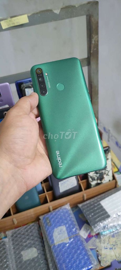 Realme 5i, ram 4gb, 64gb, pin 5000. Mua bán Điện thoại tại Quận Gò Vấp Tp Hồ Chí Minh được đăng bởi A LONG   nhận thanh toán THẺ TÍN DỤNG hình 1