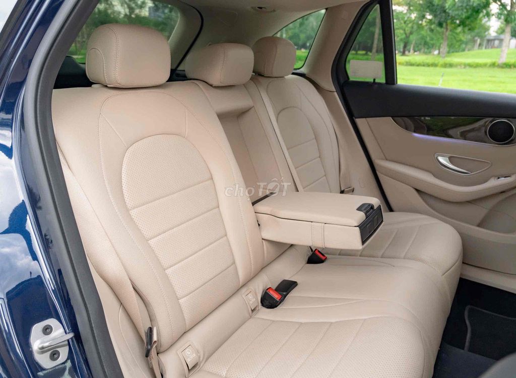 LONG ANH AUTO về Mercedes GLC200 2021. Mua bán Ô tô tại Quận 7 Tp Hồ Chí Minh được đăng bởi LongAnh AuTo  hình 11